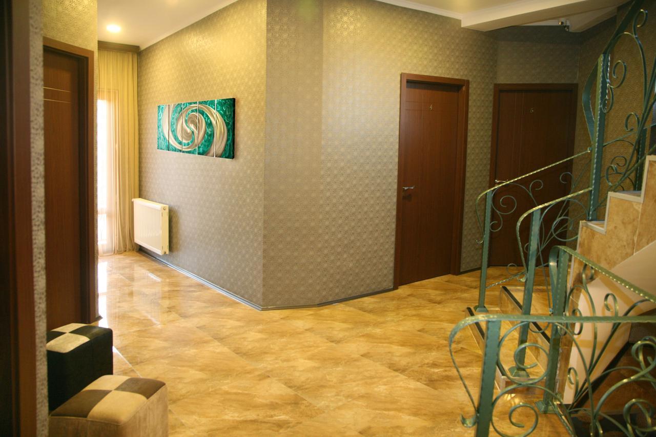 Hotel Pyramida Tbilisi Eksteriør billede