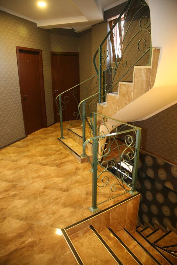 Hotel Pyramida Tbilisi Eksteriør billede