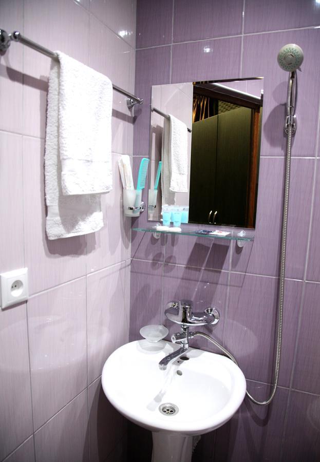 Hotel Pyramida Tbilisi Eksteriør billede