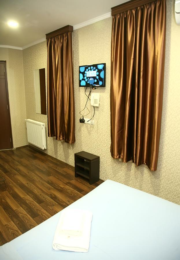 Hotel Pyramida Tbilisi Eksteriør billede
